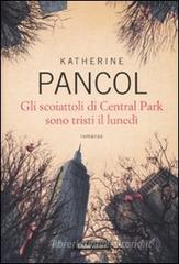 Gli scoiattoli di Central Park sono tristi il lunedì Gli scoiattoli di Central Park sono tristi il lunedì