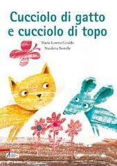 Cucciolo di gatto e cucciolo di topo Cucciolo di gatto e cucciolo di topo